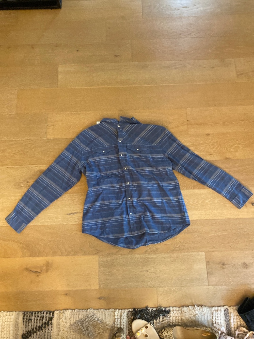 Stio mens sliptstone midwheight flannel shirt
